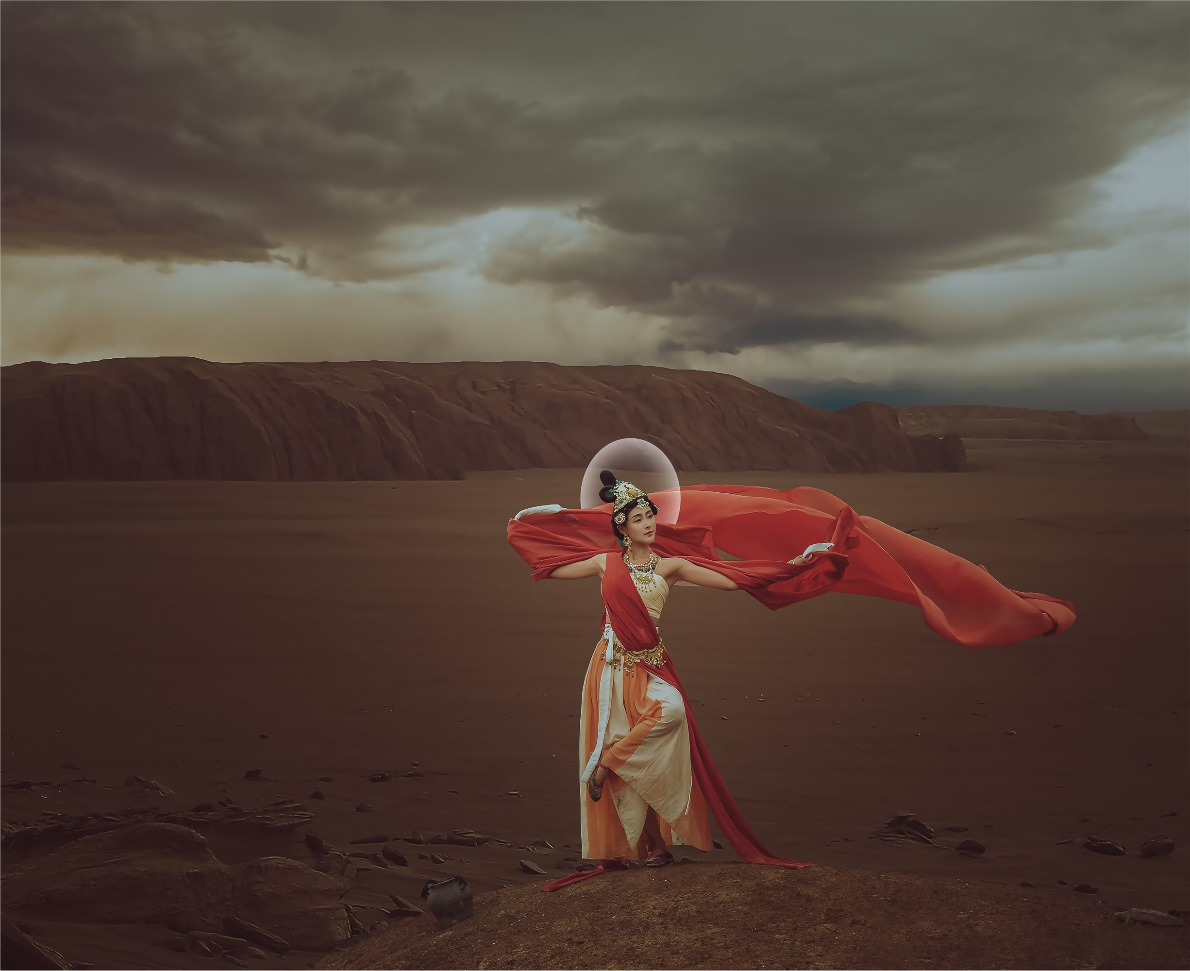 YITUYU艺图语 2021.07.14 大漠胡杨情 婉君